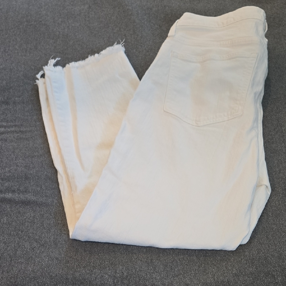 J. Crew Denim in Classic White - Picture 4 of 6